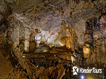 3-Day Hue, Vinh Moc, and Paradise Cave Tour from Da Nang