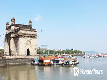 3-Day Private Mumbai City Tour with Elephanta Caves and Evening at Marine Drive