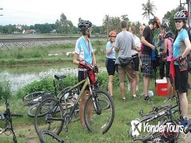 4-Day Bike Tour from Hue to Hoi An Ancient Town Including My Son Sanctuary