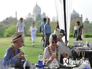 5-Day Golden Triangle Tour Aboard The Maharajas' Express