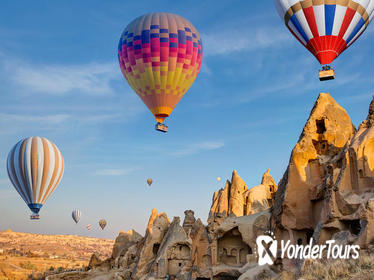 5-Day Istanbul and Cappadocia Tour including Hot Air Balloon Flight