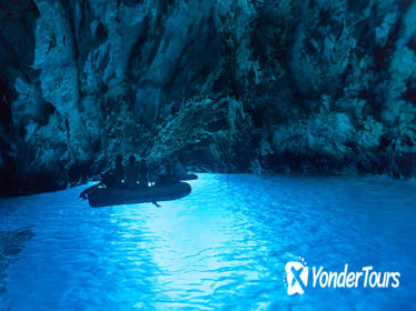 6 Islands and Caves Small-Group Tour with Lunch and Wine Tasting 6 Islands and Caves Small-Group Tour with Lunch and Wine Tasting