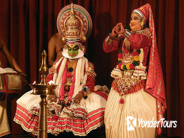 7-Night Kerala Tour to Kochi, Munnar, Periyar, Allepey and Kovalam