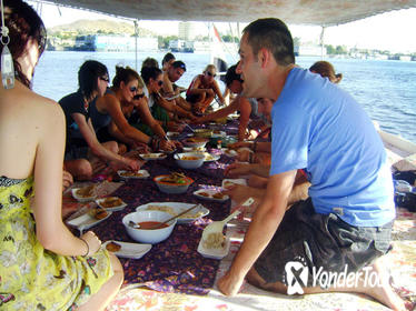 8-Day Nile Adventure Tour Sleeping on a Felucca Boat and Train