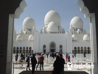 Abu Dhabi Full-Day Trip from Dubai