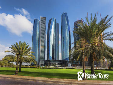 Abu Dhabi Skyscrapers and Iconic Sights Tour