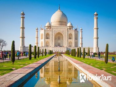 Agra Private Day Tour With Taj Mahal , Agra Fort and Fatehpur Sikri Agra Private Day Tour With Taj Mahal , Agra Fort and Fatehpur Sikri