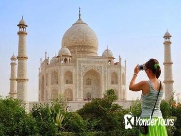 Agra: Taj Mahal Skip-the-Line Entrance Ticket