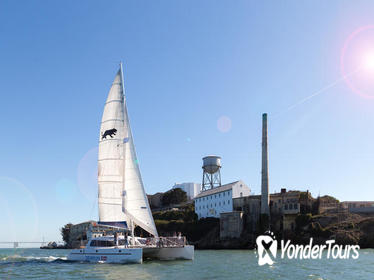 Alcatraz and San Francisco Bay Sailing Cruise