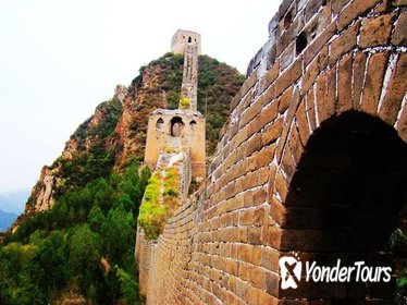 All-Inclusive Private Wild Great Wall Hiking Tour at Gubeikou
