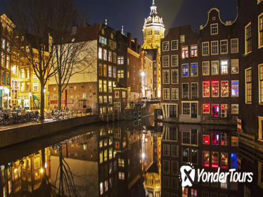 Amsterdam Canals Cruise Including Dinner and Onboard Commentary