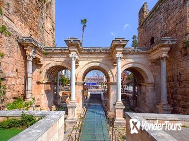 Antalya Excursion with Aquarium Visit, Walking Tour, Duden Waterfalls