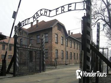 Auschwitz and Birkenau Tour with Hotel Pick Up from Krakow