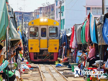 Bangkok - Damnoen Saduak and Train Market Private Tour