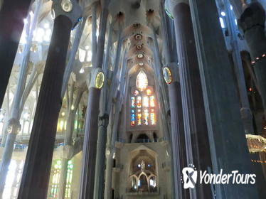 Barcelona eBike Tour with Skip-the-Line Access to Sagrada Familia