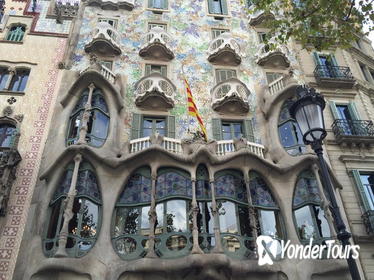 Barcelona Gaudi Private Guided Tour