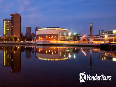 Belfast Sightseeing Cruise: Titanic Quarter and River Lagan