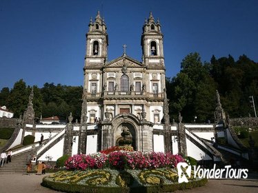 Best of Braga and Guimaraes Day Trip with Lunch from Porto