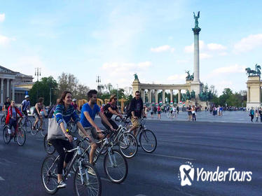 Bicycle Budapest 4-hour Small Group Excursion with a Historian