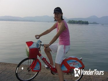 Bike Tour in Hangzhou: Heaven on Earth Day Trip from Shanghai