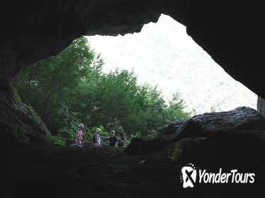 Black Cave Hiking Tour from Tirana