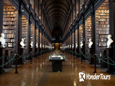Book of Kells Early Access Tour with Dublin Castle