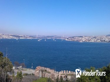 Bosphorus Cruise from Istanbul: Galata Bridge, Golden Horn, Grand Bazaar