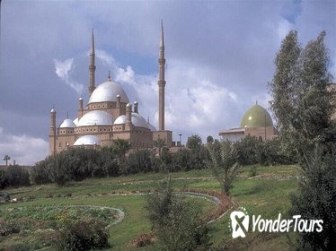 Cairo in One Day: Egyptian Museum, Citadel with Mohamed Ali Mosque and Khan Khalil Bazaar