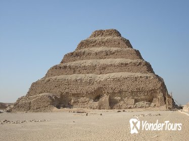 Cairo museum and sakkara tour
