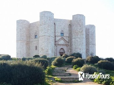 Castles of Puglia Day Trip from Bari