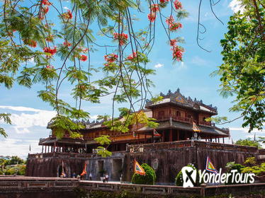 CHAN MAY PORT TO HUE AND BACH MA NATIONAL PARK TOUR CHAN MAY PORT TO HUE AND BACH MA NATIONAL PARK TOUR