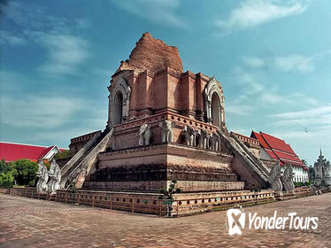 Chiang Mai: Mae Ping River Cruise Flower Market and Temples Tour Chiang Mai: Mae Ping River Cruise Flower Market and Temples Tour