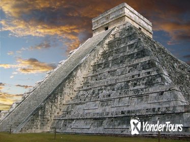 Chichen Itza and Cenote Trip with Luxury Transport from Cancun or Riviera Maya