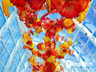 Chihuly Garden and Glass Exhibit in Seattle