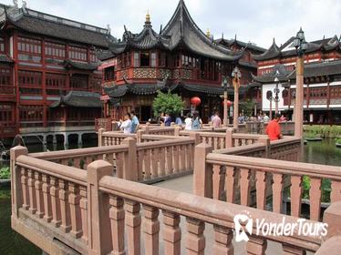 Classic and Modern Shanghai Full-view Sightseeing Small Group Day Tour