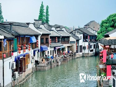 Coach Tour: Zhujiajiao Water Town Plus Huangpu River Cruise