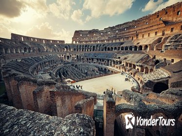 Colosseum and Roman Forum with Hotel Pick-up