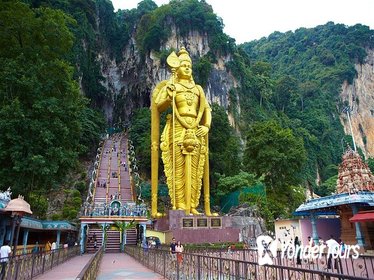 Country Side Tour with Batucaves,Aborigine Museum & Water Fall