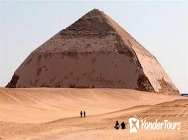 Day Tour Pyramids of Giza and Dahshur from Cairo