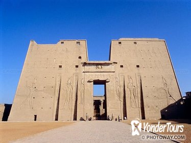 Day Tour to Luxor from Aswan