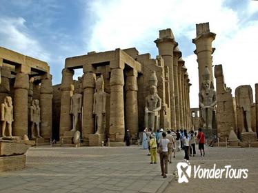 Day Tour to Luxors Tombs and Funerary Temples