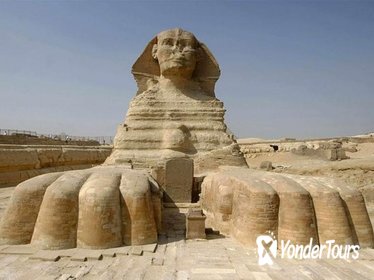 Day Trip from Cairo to Giza and Sphinx and Saqqara Pyramids