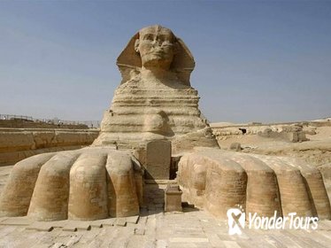 Day Trip from Cairo to Giza and Sphinx and Saqqara Pyramids