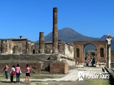 Day Trip from Naples: Pompeii and Mount Vesuvius