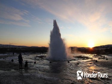Day Trip to the Golden Circle and Hot spring Geyser by 4WD Jeep from Reykjavik