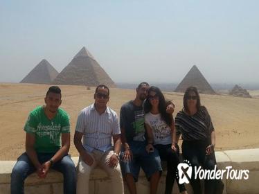 Day-Tour of Cairo Highlights and Giza Pyramids from Cairo