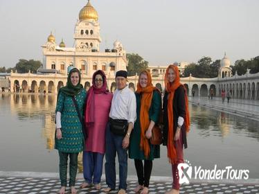 Delhi Evening Tour Including the Ancient Hanuman Temple and the Gurudwara Bangla Sahib