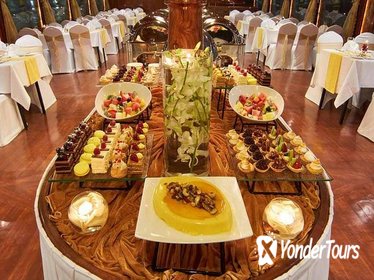 Dhow Cruise Dinner in Dubai Creek