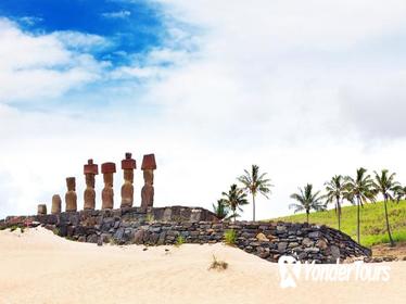 Easter Island Full-Day Tour: Ahu Tongariki, Rano Raraku and Anakena Beach