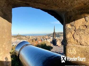 Edinburgh Castle and Old Town Walking Tour